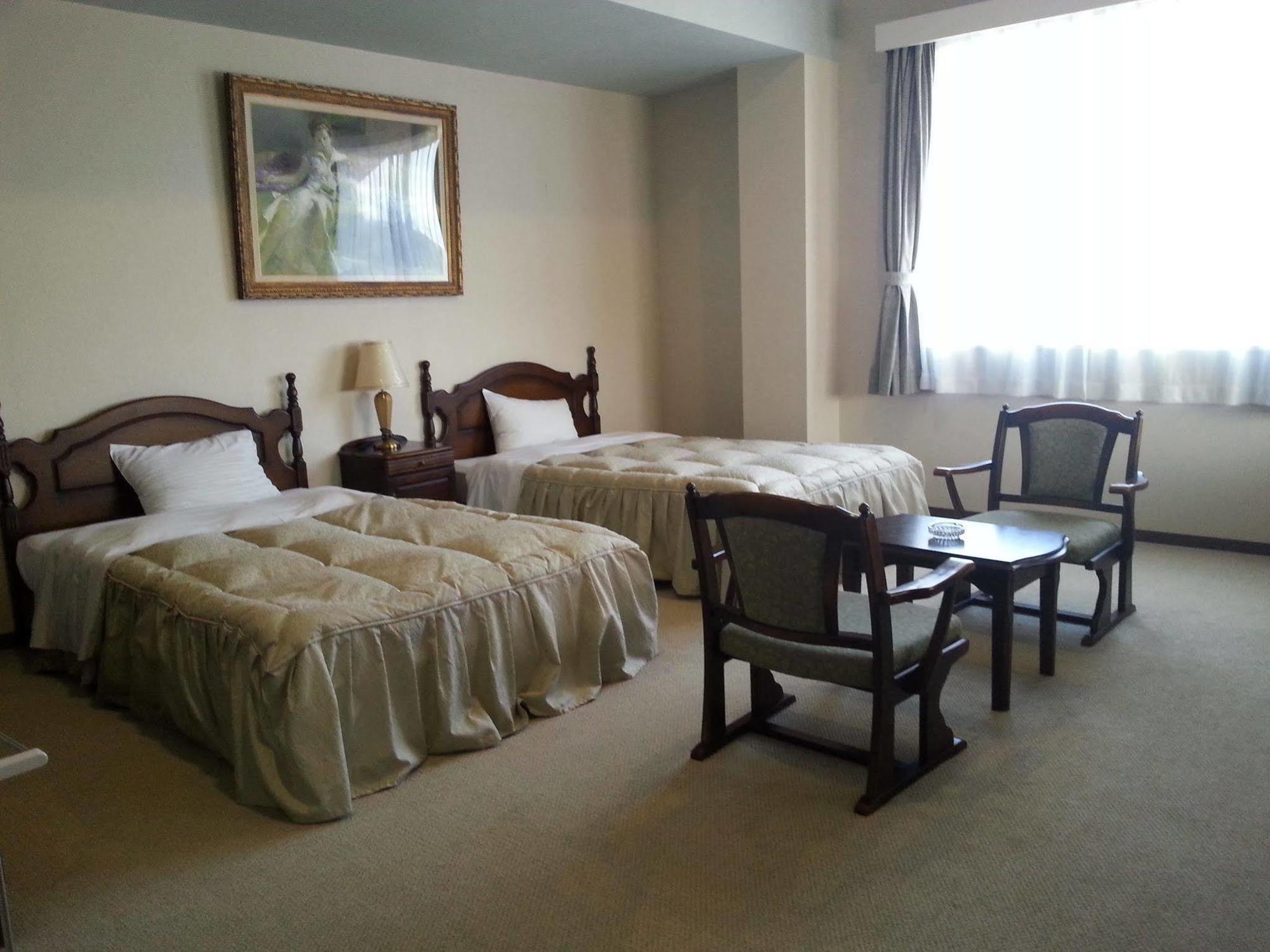 Grampus Inn Сирахама Экстерьер фото